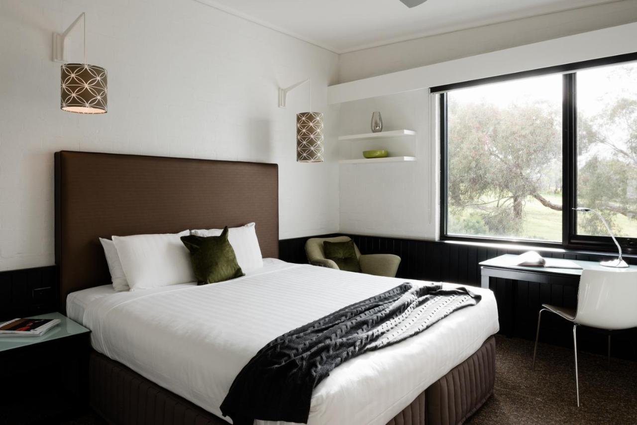 Waurn Ponds Estate Hotell Exteriör bild