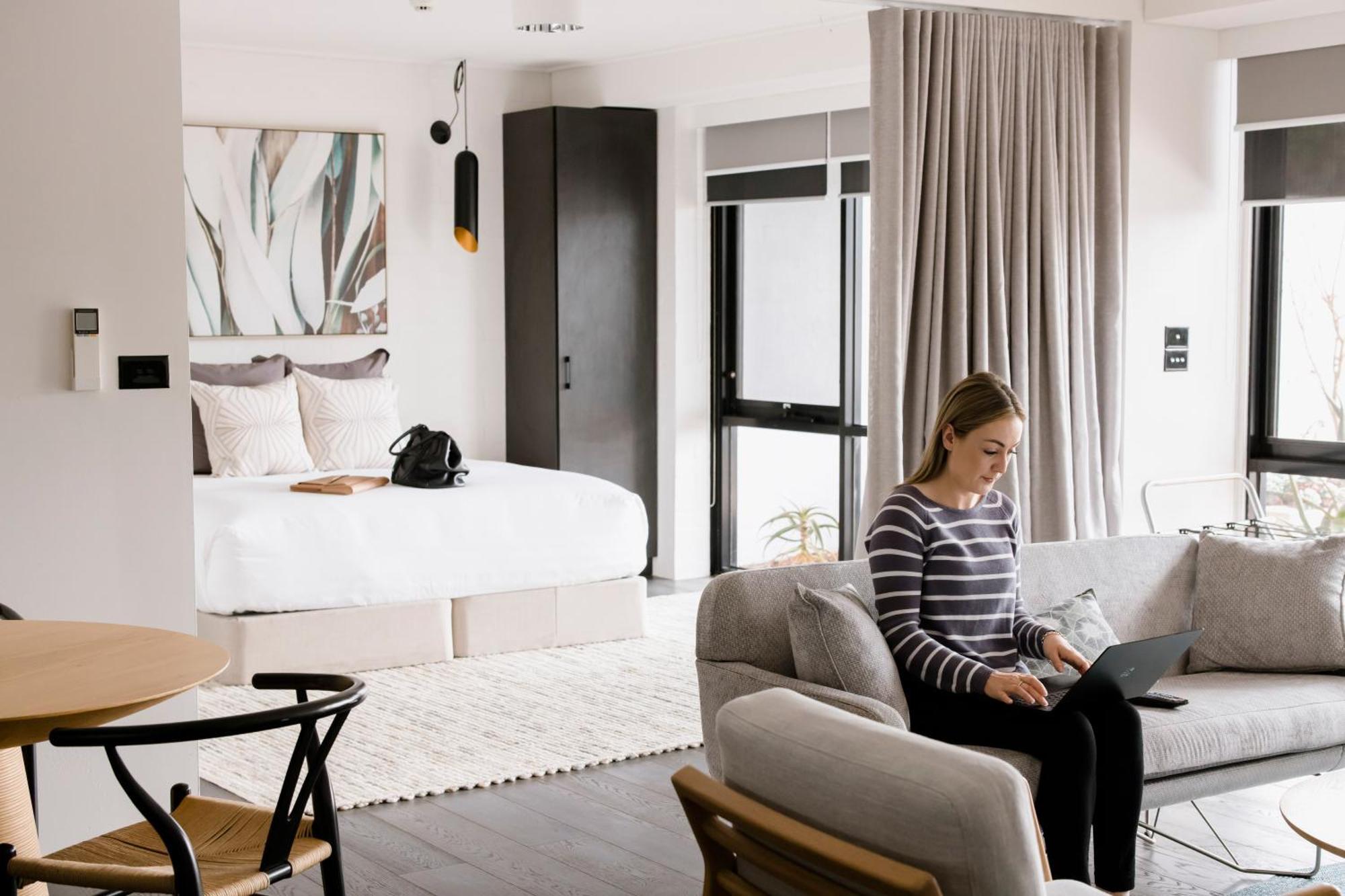 Waurn Ponds Estate Hotell Exteriör bild